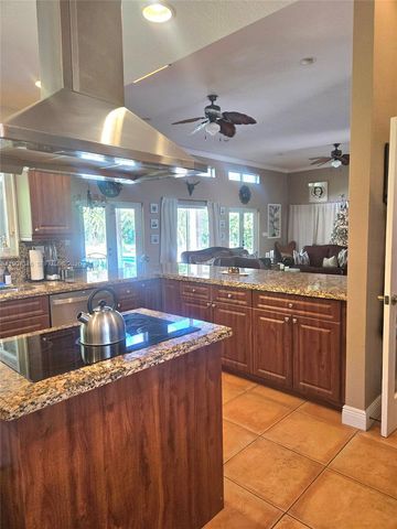 20805 SW 242nd St, Homestead, FL 33031