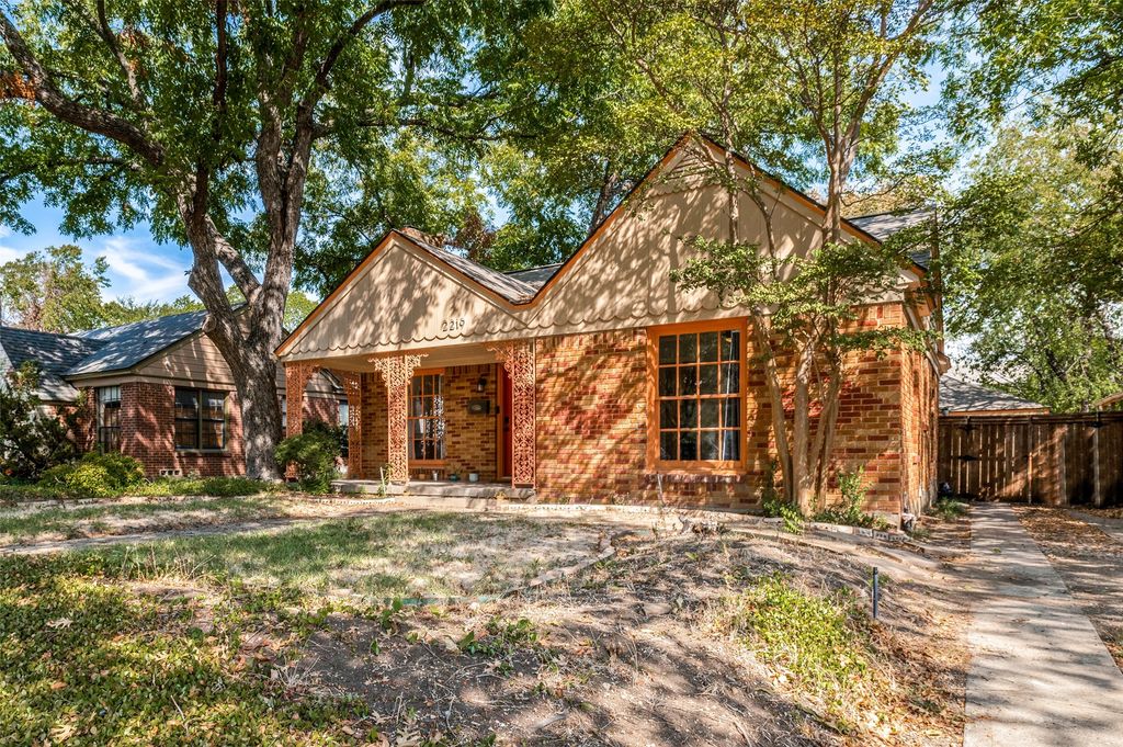 2219 Carnes Street, Dallas, TX 75208 — photo 4