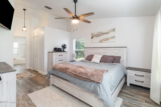 1170 Meadowbrook Road NE, Palm Bay, FL 32905