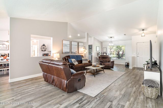 1170 Meadowbrook Road NE, Palm Bay, FL 32905