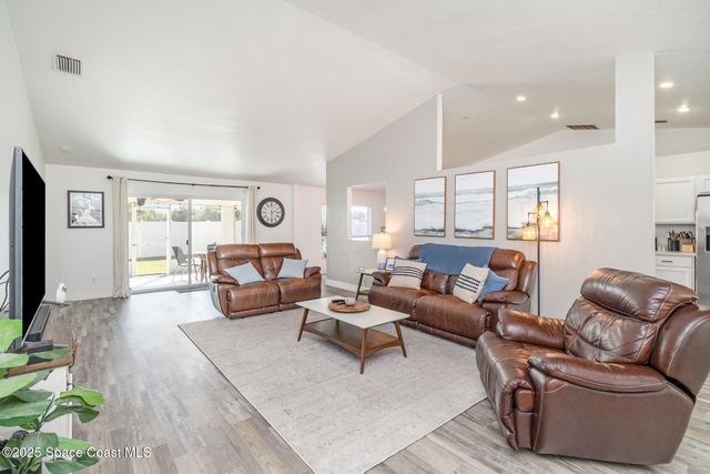 1170 Meadowbrook Road NE, Palm Bay, FL 32905