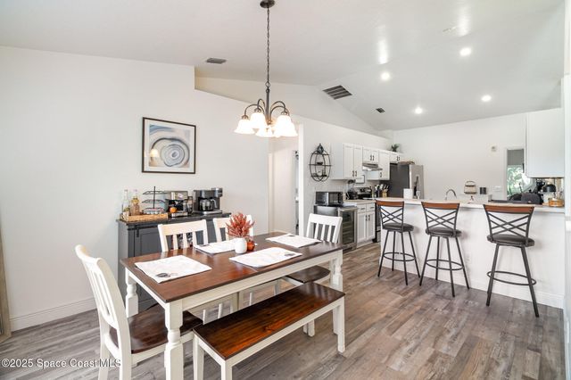 1170 Meadowbrook Road NE, Palm Bay, FL 32905