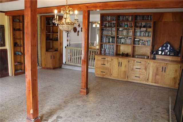 226 E Fairview Dr, Kingsville, TX 78363