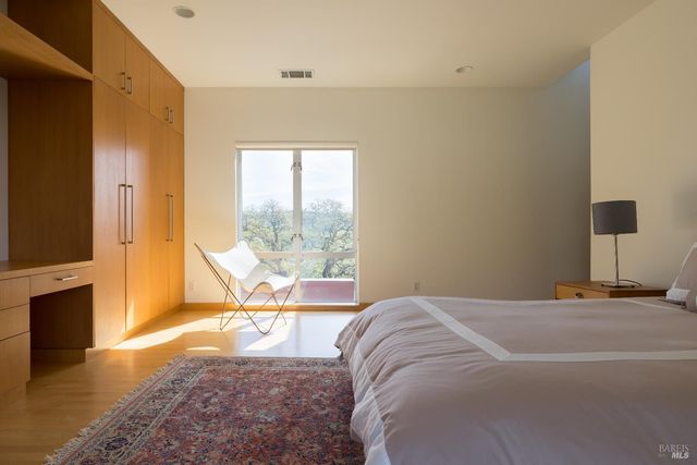 48 Longhorn Ridge Rd, Napa, CA 94558