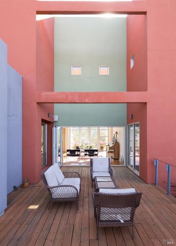 48 Longhorn Ridge Rd, Napa, CA 94558