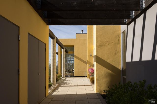 48 Longhorn Ridge Rd, Napa, CA 94558