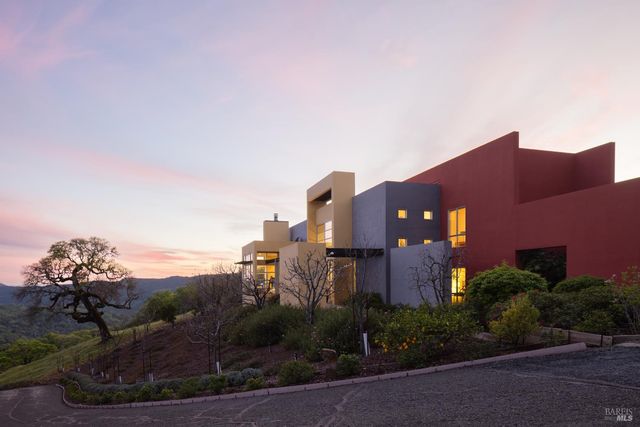 48 Longhorn Ridge Rd, Napa, CA 94558