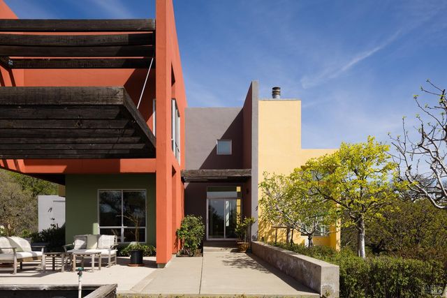 48 Longhorn Ridge Rd, Napa, CA 94558