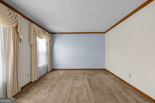 115 Birch Court, Fayetteville, GA 30214