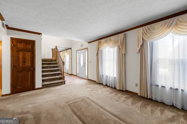 115 Birch Court, Fayetteville, GA 30214