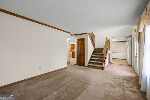 115 Birch Court, Fayetteville, GA 30214