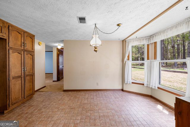 115 Birch Court, Fayetteville, GA 30214