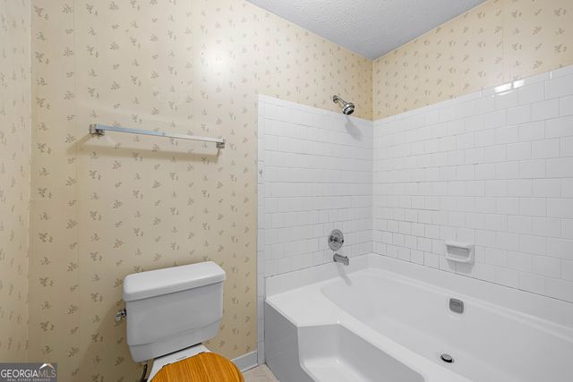 115 Birch Court, Fayetteville, GA 30214