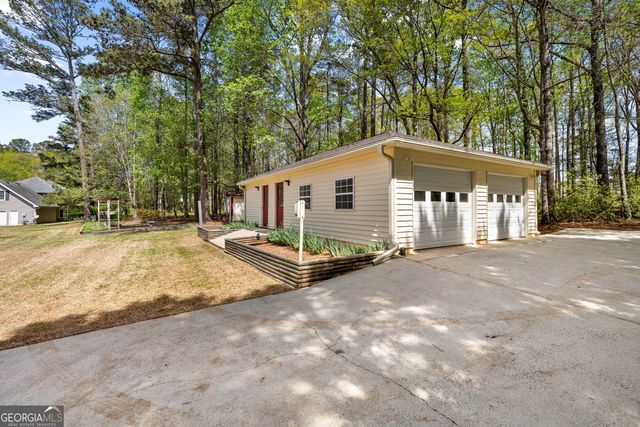 115 Birch Court, Fayetteville, GA 30214