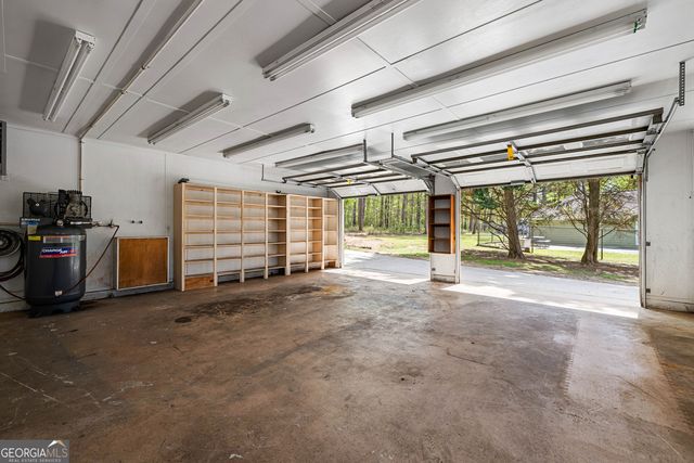 115 Birch Court, Fayetteville, GA 30214