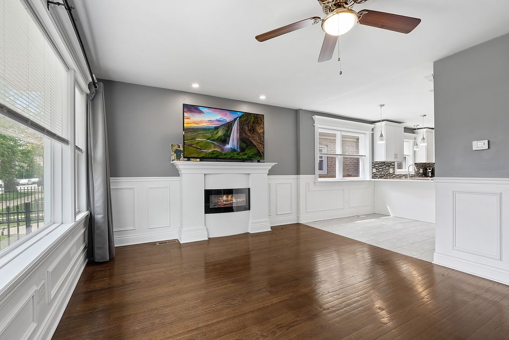 12112 S Indiana Avenue, Chicago, IL 60628 — photo 4