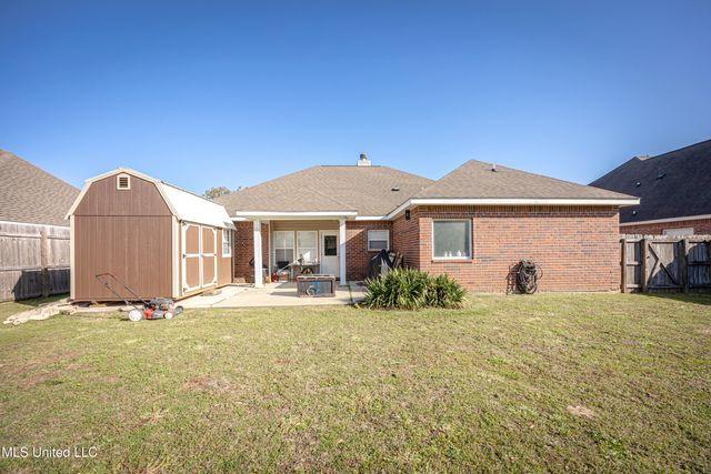 2504 Rue Beaux Chenes Central, Ocean Springs, MS 39564