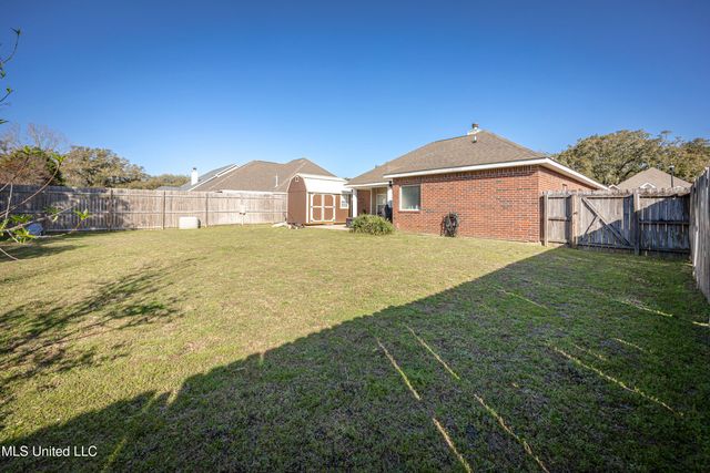 2504 Rue Beaux Chenes Central, Ocean Springs, MS 39564