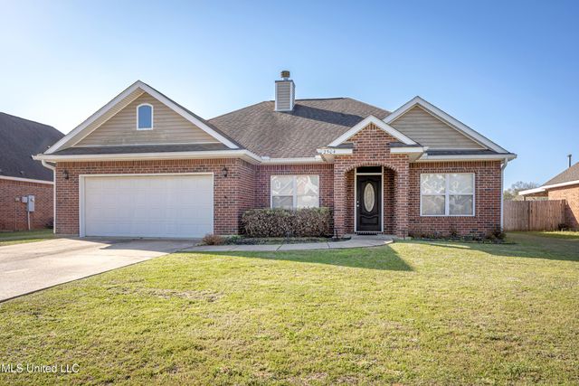 2504 Rue Beaux Chenes Central, Ocean Springs, MS 39564