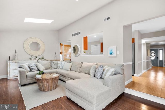 105 S TIMBER RD, Southampton, PA 18966