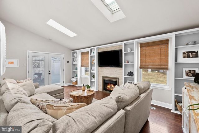 105 S TIMBER RD, Southampton, PA 18966