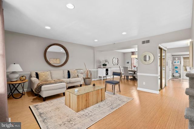 105 S TIMBER RD, Southampton, PA 18966