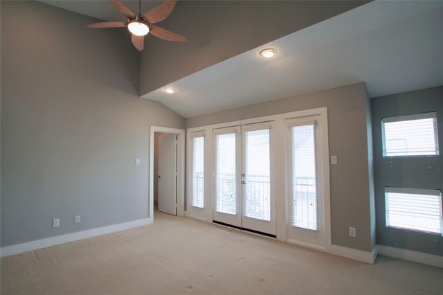 4701 Caroline Street, Houston, TX 77004