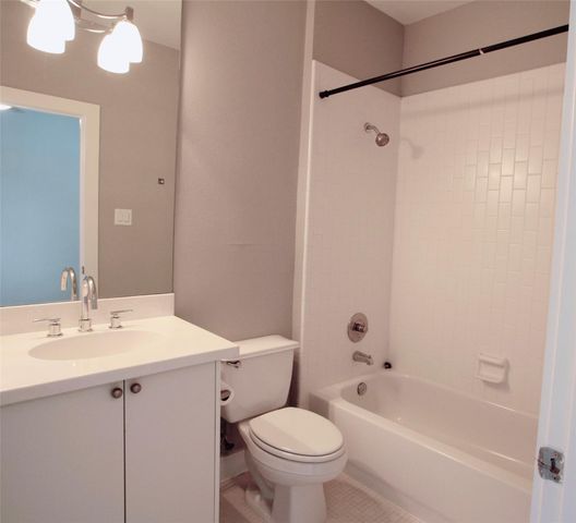 4701 Caroline Street, Houston, TX 77004
