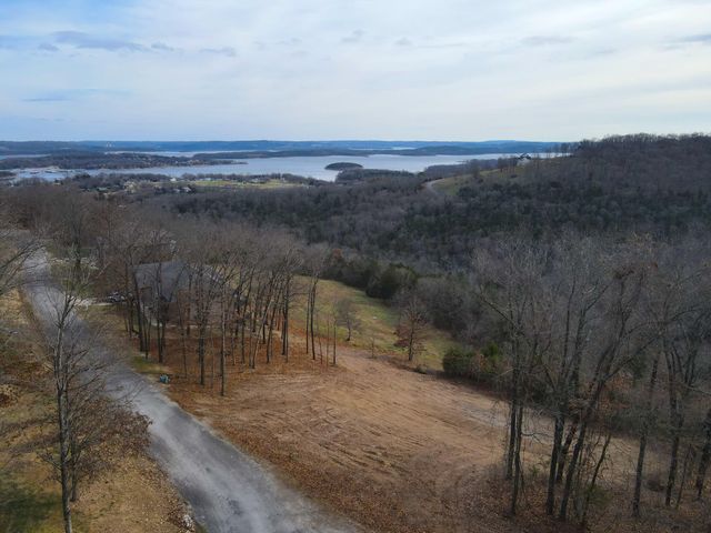 000 Lazarus Road, Branson West, MO 65737