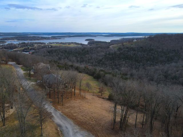 000 Lazarus Road, Branson West, MO 65737