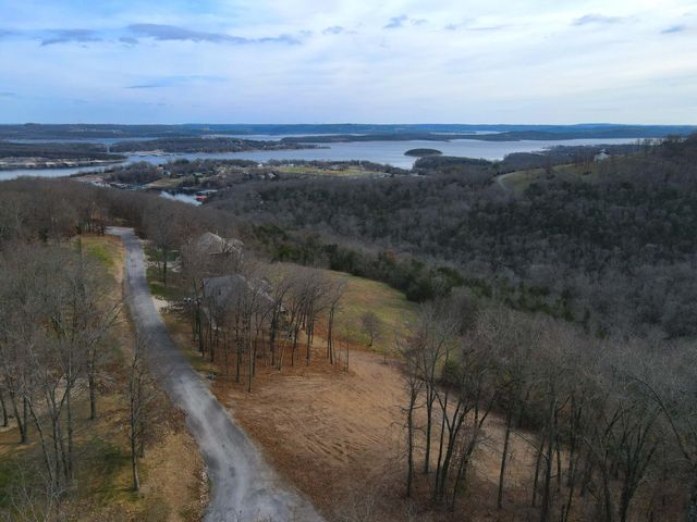 000 Lazarus Road, Branson West, MO 65737