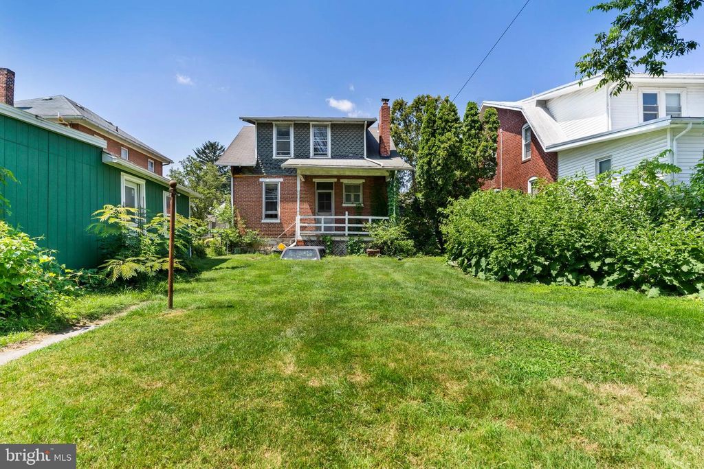 922 HUMMEL AVE, Lemoyne, PA 17043