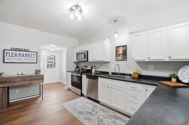 2104 Tytus Avenue, Middletown, OH 45042