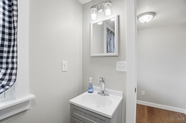 2104 Tytus Avenue, Middletown, OH 45042