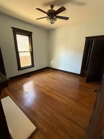 2030 LINDEN AVE, Memphis, TN 38104