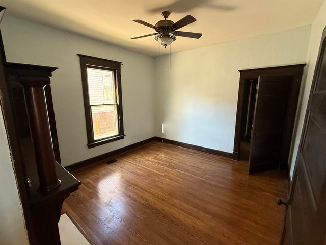 2030 LINDEN AVE, Memphis, TN 38104