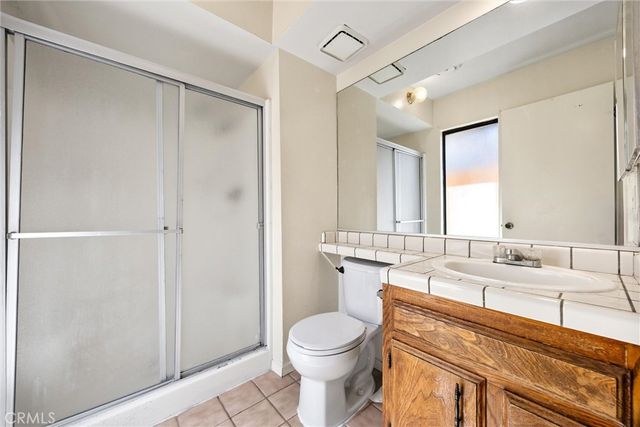 6916 Natchitoches Way, Bakersfield, CA 93309