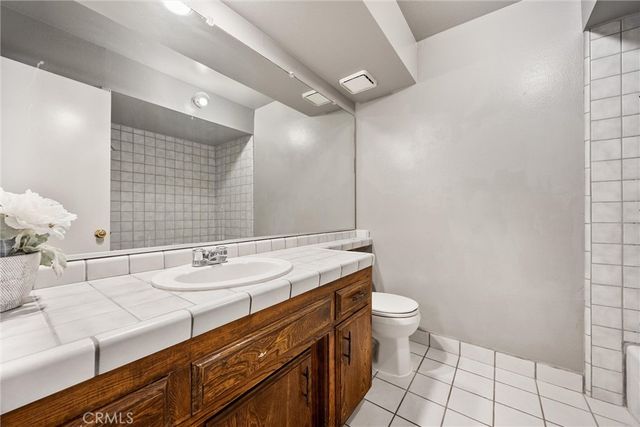 6916 Natchitoches Way, Bakersfield, CA 93309