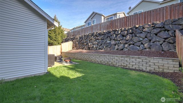 6114 Montevista Drive SE, Auburn, WA 98092