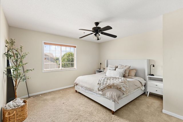 8610 Ep True Parkway 13006, West Des Moines, IA 50266