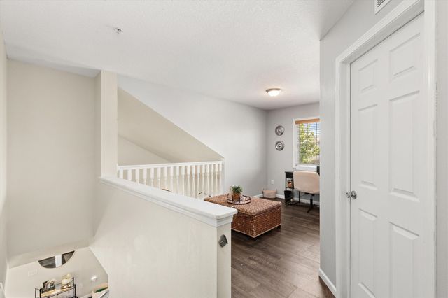 8610 Ep True Parkway 13006, West Des Moines, IA 50266