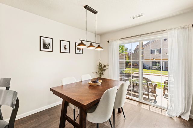 8610 Ep True Parkway 13006, West Des Moines, IA 50266