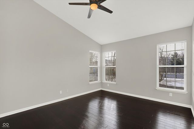 5873 Lost Oaks Drive, Carmel, IN 46033