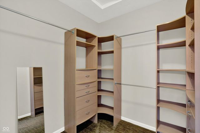 5873 Lost Oaks Drive, Carmel, IN 46033