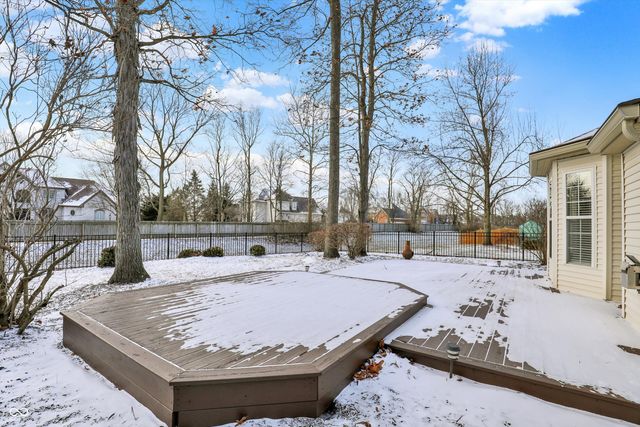 5873 Lost Oaks Drive, Carmel, IN 46033