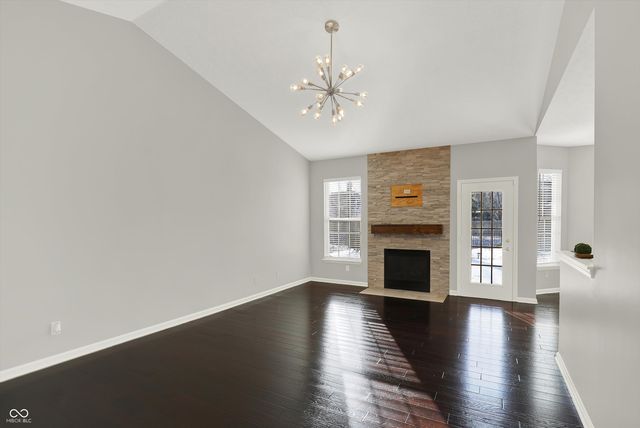 5873 Lost Oaks Drive, Carmel, IN 46033