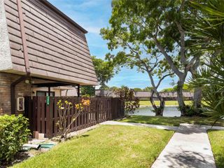2678 NW 99th Ave, Coral Springs, FL 33065