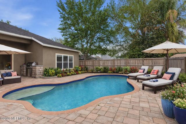2913 THORNCREST Drive, Orange Park, FL 32065