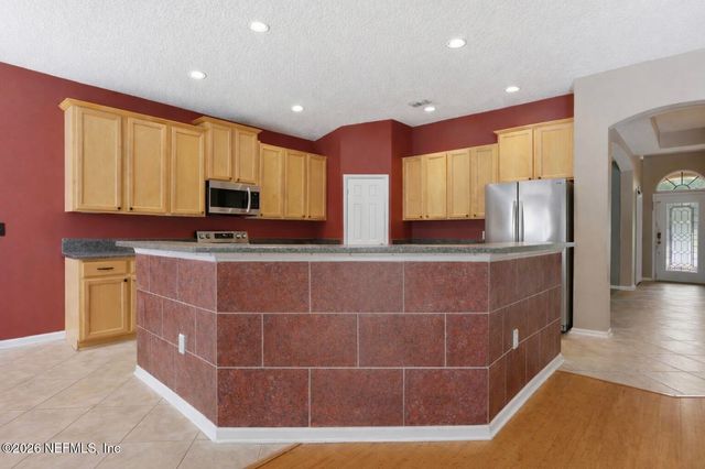 2913 THORNCREST Drive, Orange Park, FL 32065