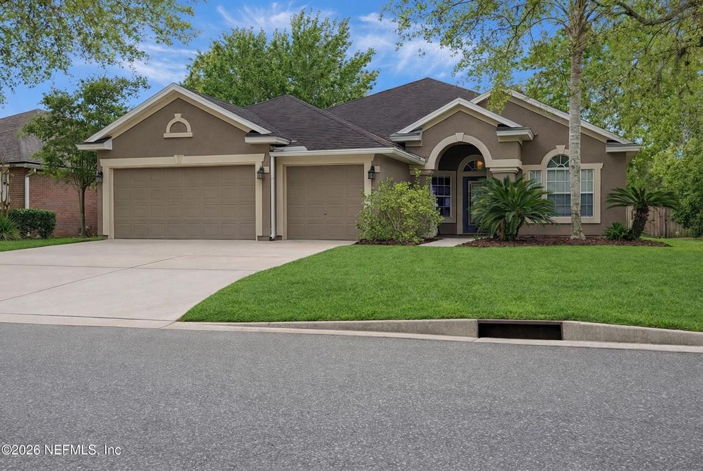 2913 THORNCREST Drive, Orange Park, FL 32065